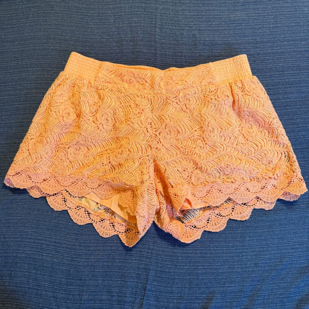 Miss Me Peach Orange Floral Lace Scalloped Hem Shorts Womens Large Smocked Waist